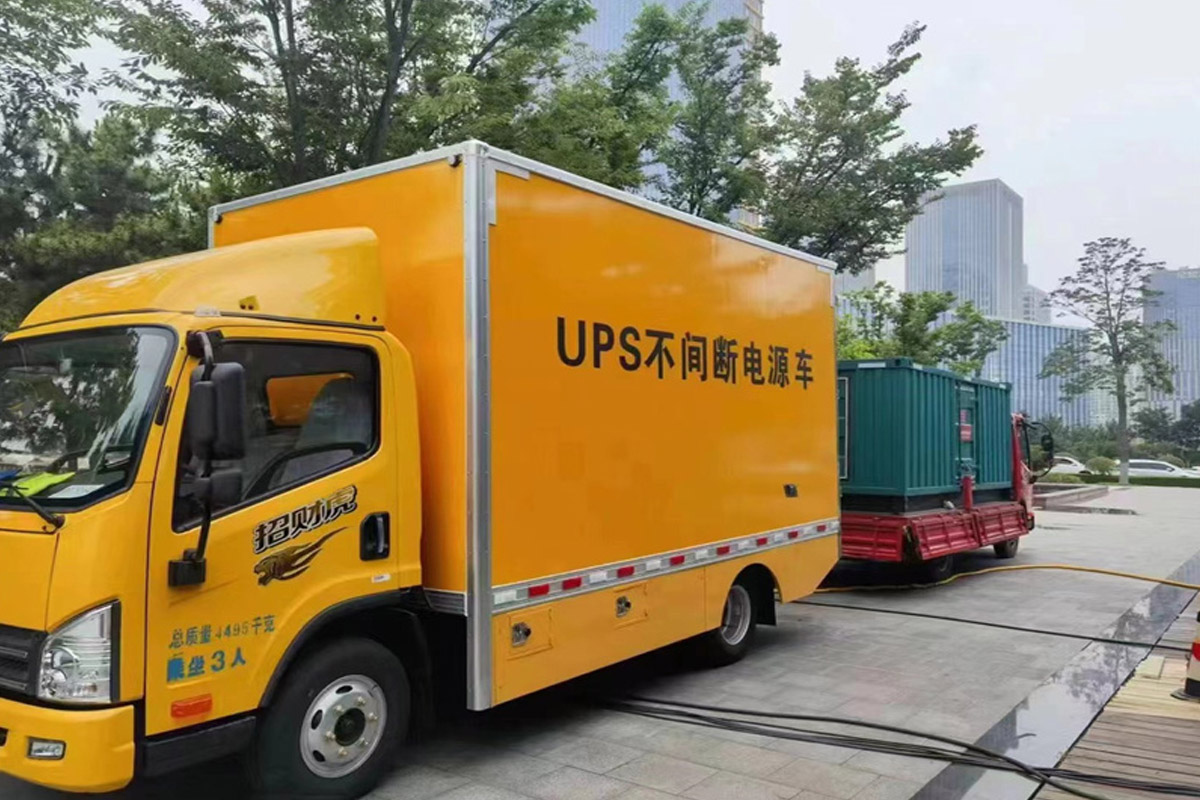 巴里坤发电机租赁施工现场